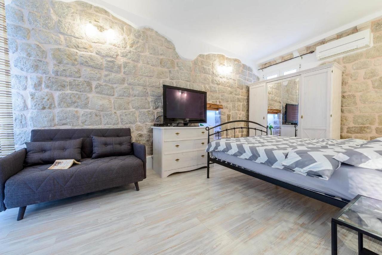 Apartments And Room Le Petit Nono Dubrovnik Exterior photo